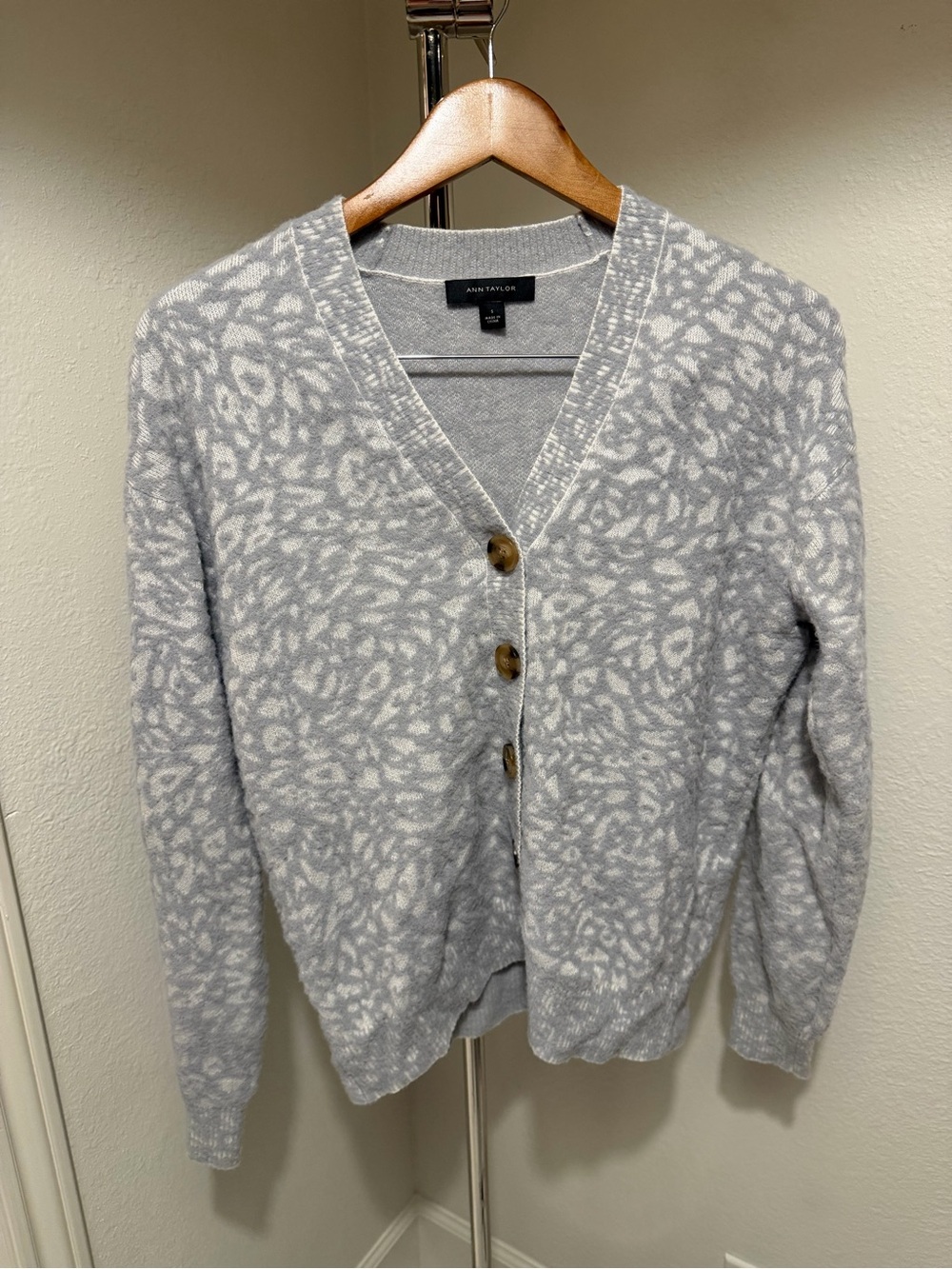 Ann Taylor Gray and White Leopard Print V-Neck Cardigan